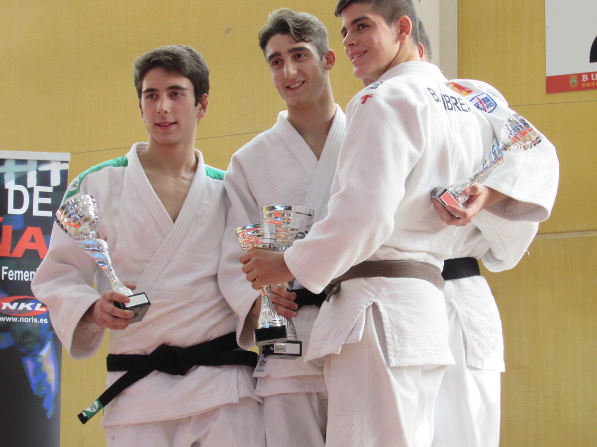 1 Oro, 2 Platas, un 5º y un 7º Puesto para los Navarros en Burgos. FOTOS.